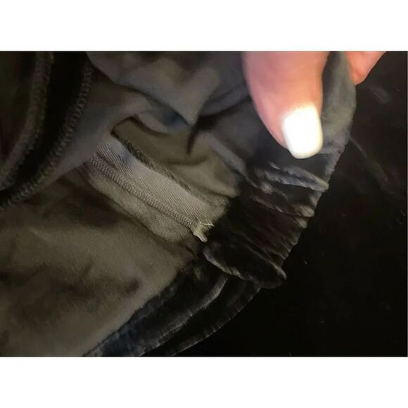 Terry Lewis Vintage velour silk (18) women’s medium black tailored lounge set - Picture 4 of 7